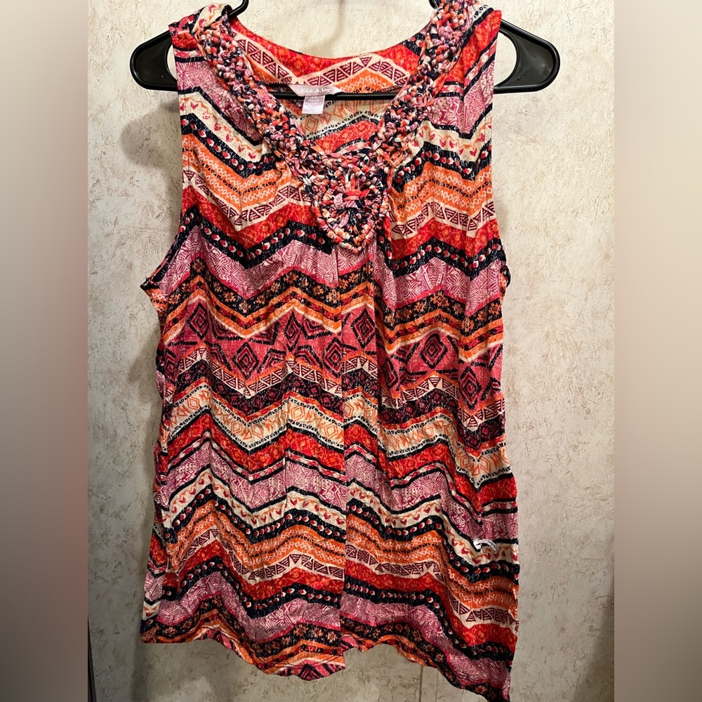 Women’s chevron orange & blue tank top size L